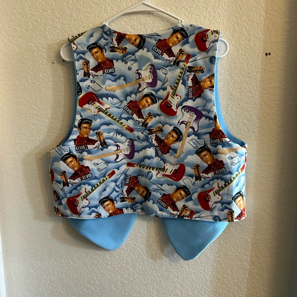 Hand made blue and multicoloured Elvis playing the guitar vest. - Picture 4 of 4